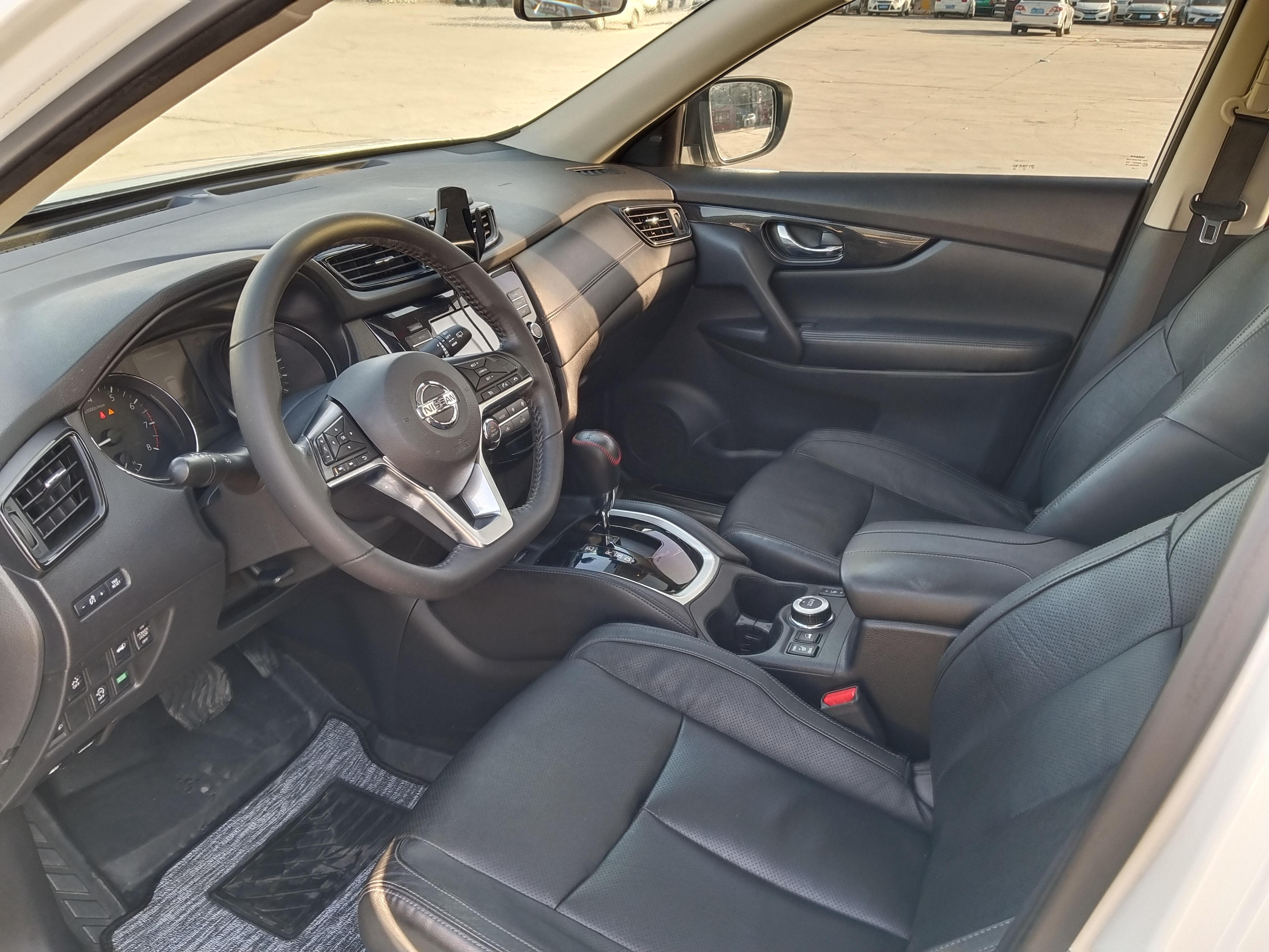 Nissan X-Trail 2017 thumb 6
