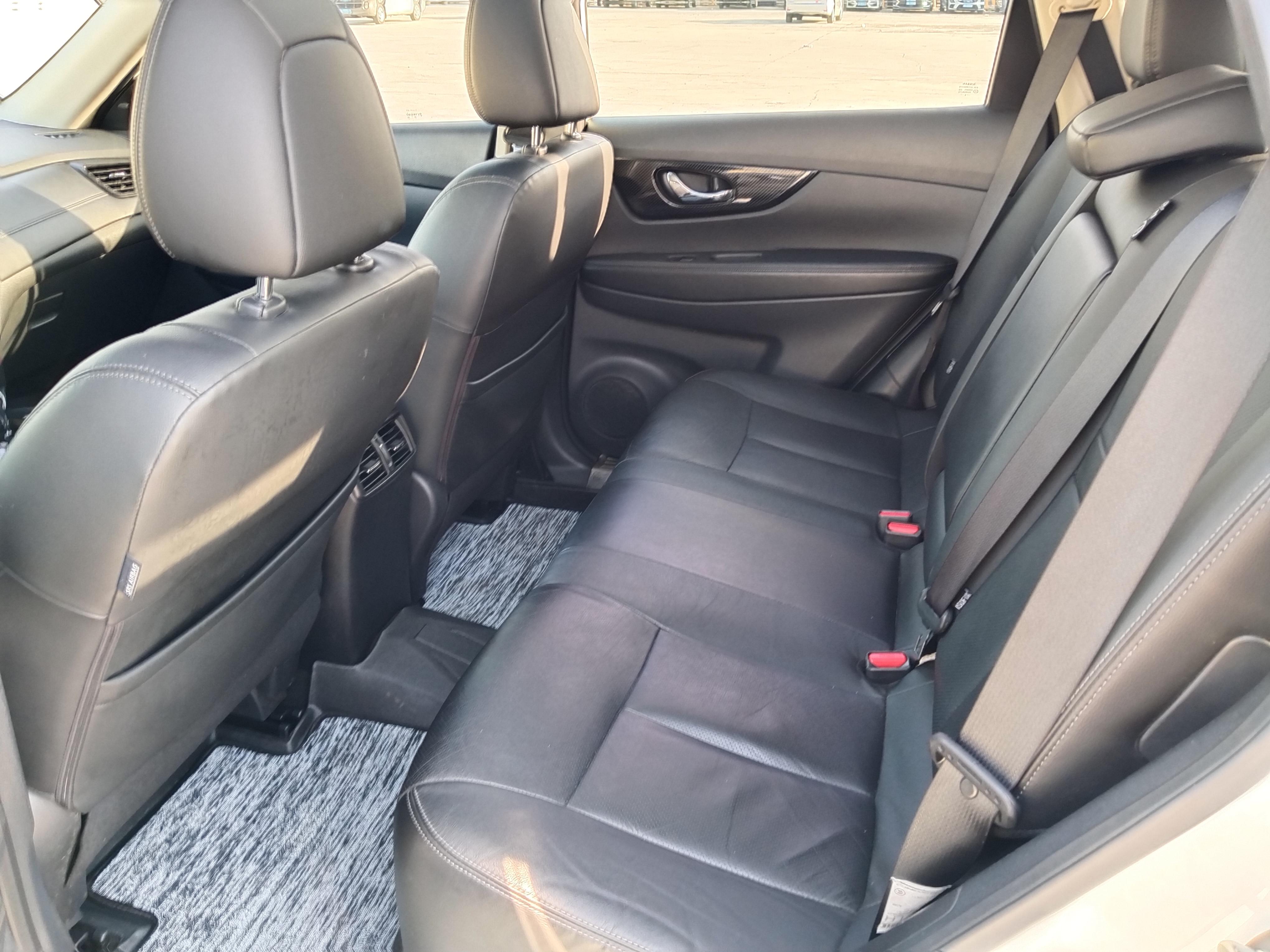 Nissan X-Trail 2017 thumb 7