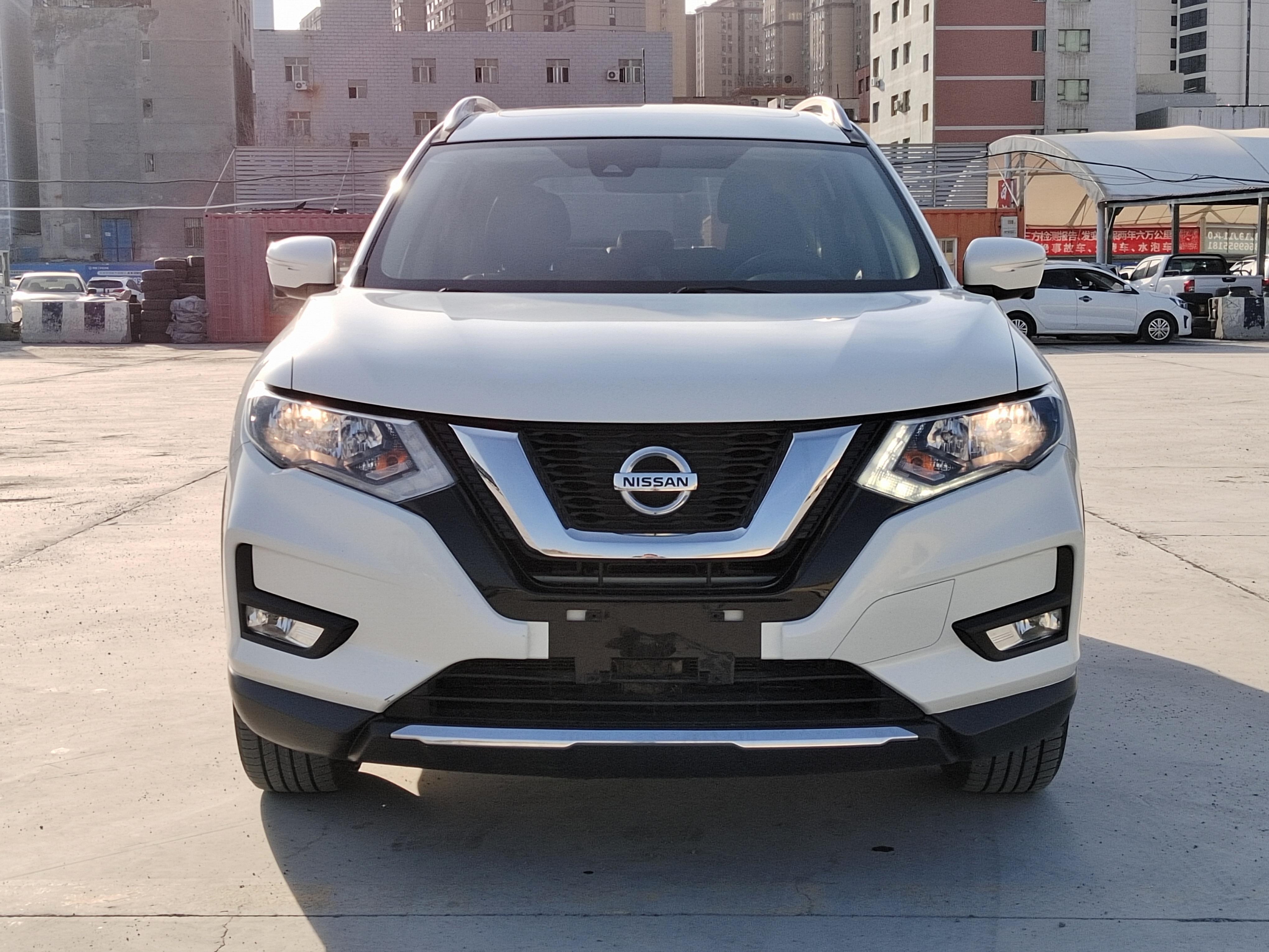 Nissan X-Trail 2017 thumb 9