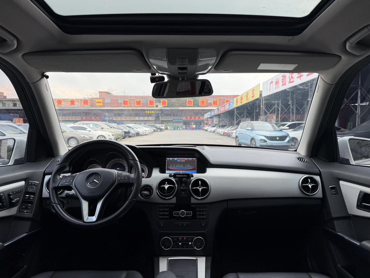 Mercedes-Benz GLK 2013 thumb 10