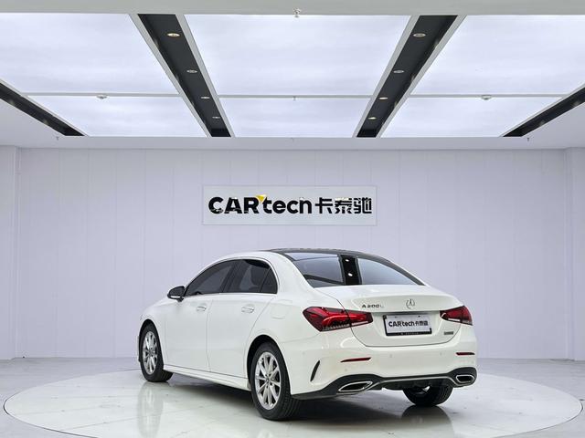 Mercedes-Benz A-Класс 2020 thumb 3