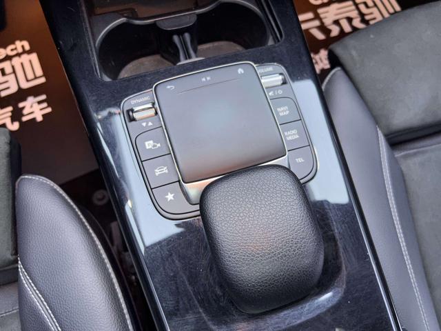 Mercedes-Benz A-Класс 2020 thumb 12