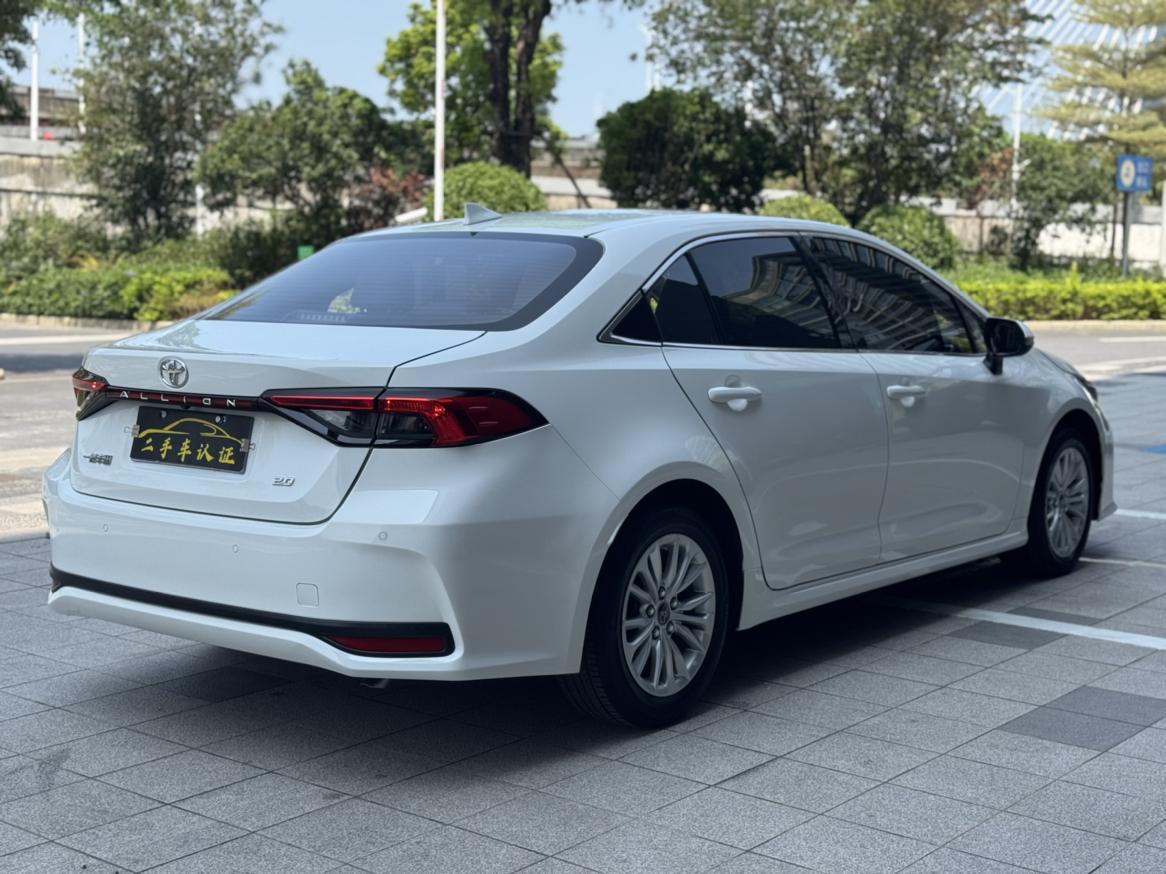 Toyota Crown 2021 thumb 4