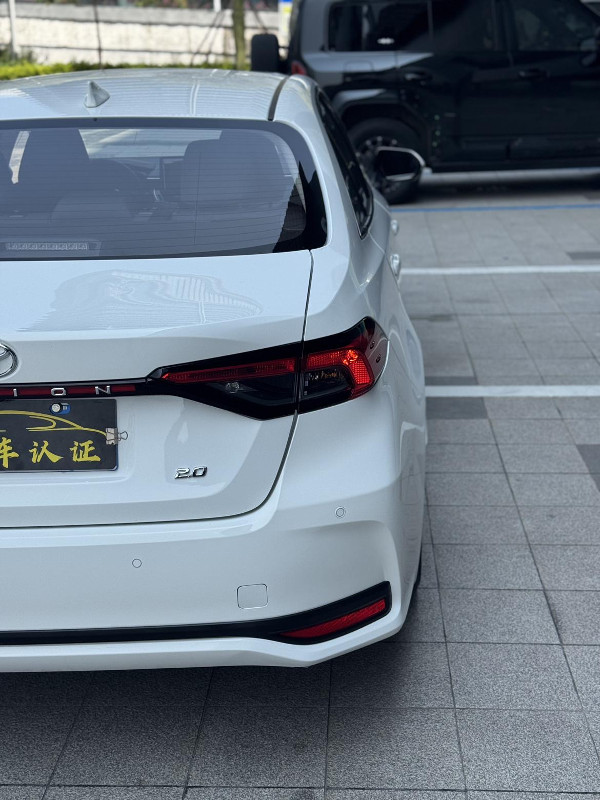 Toyota Crown 2021 thumb 6