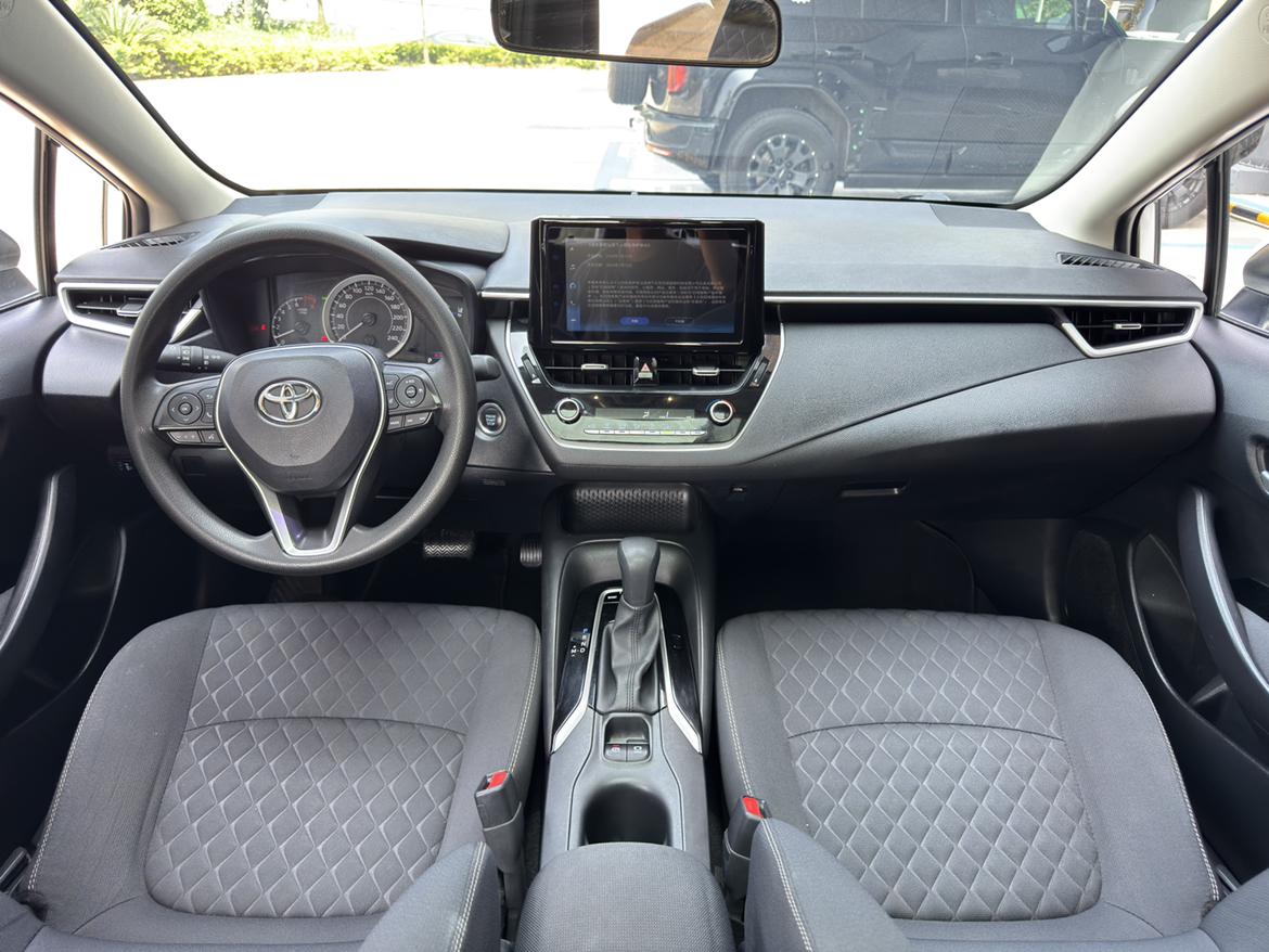 Toyota Crown 2021 thumb 7