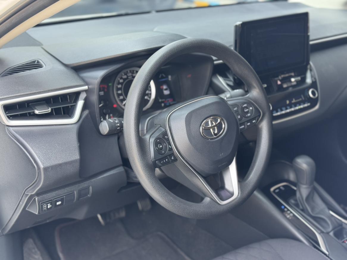 Toyota Crown 2021 thumb 8
