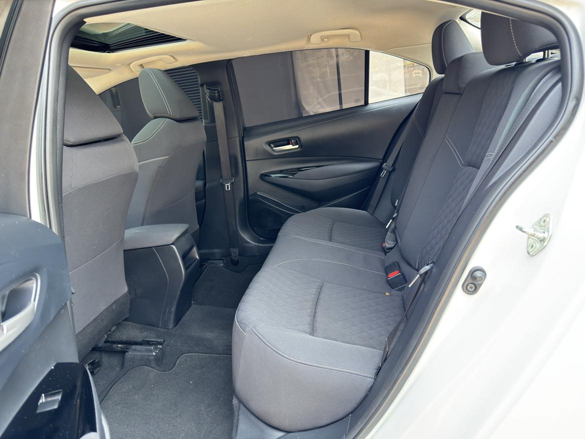 Toyota Crown 2021 thumb 12
