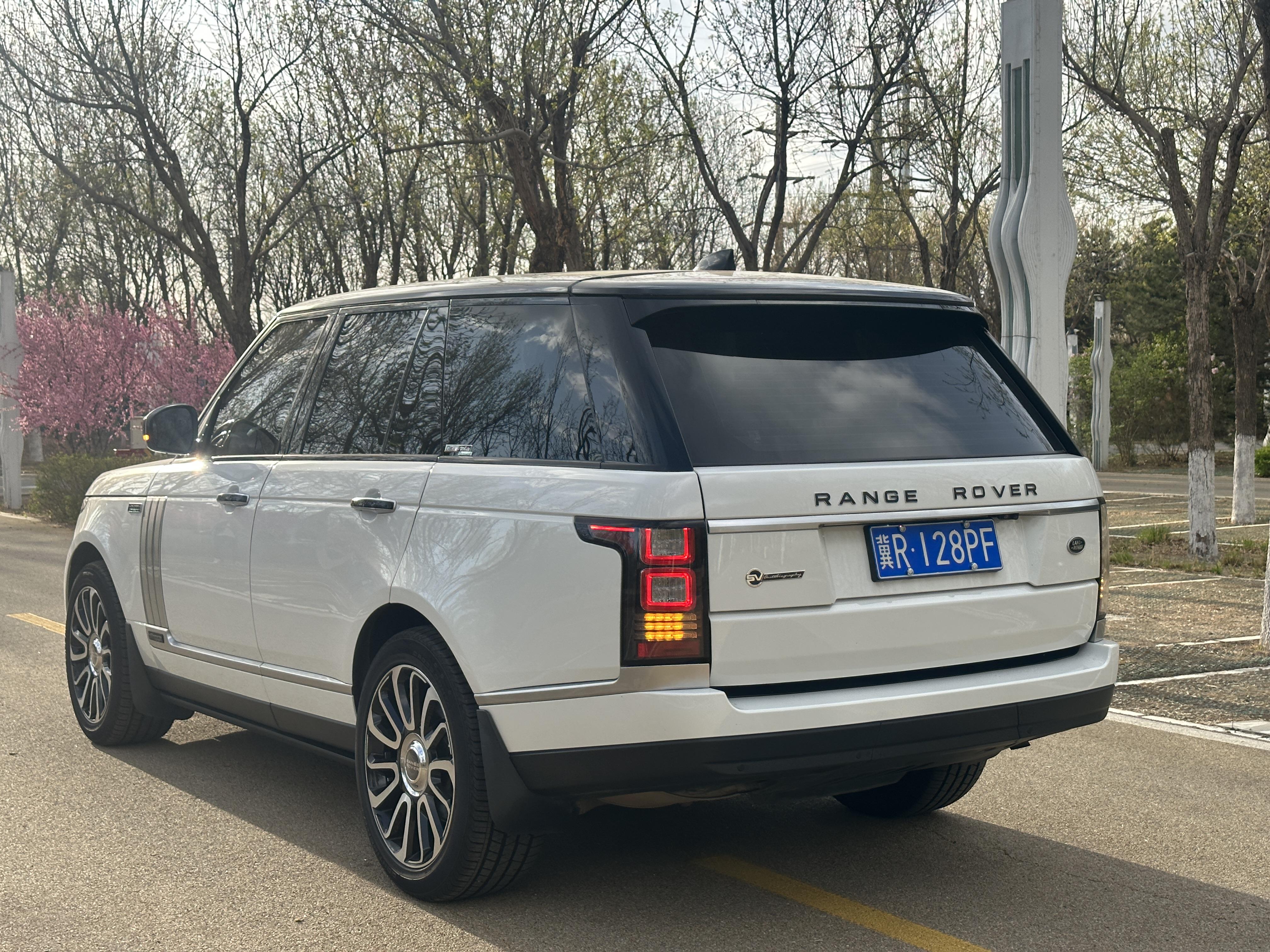 Land Rover Range Rover 2017 thumb 12