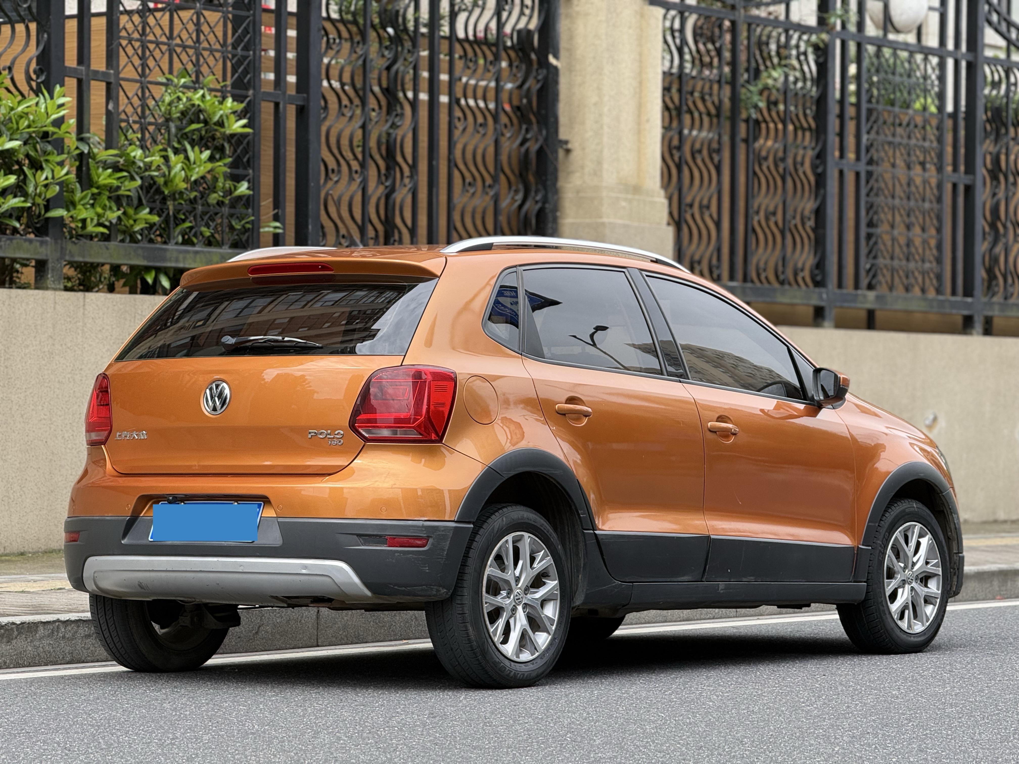 Volkswagen Polo 2016 thumb 5
