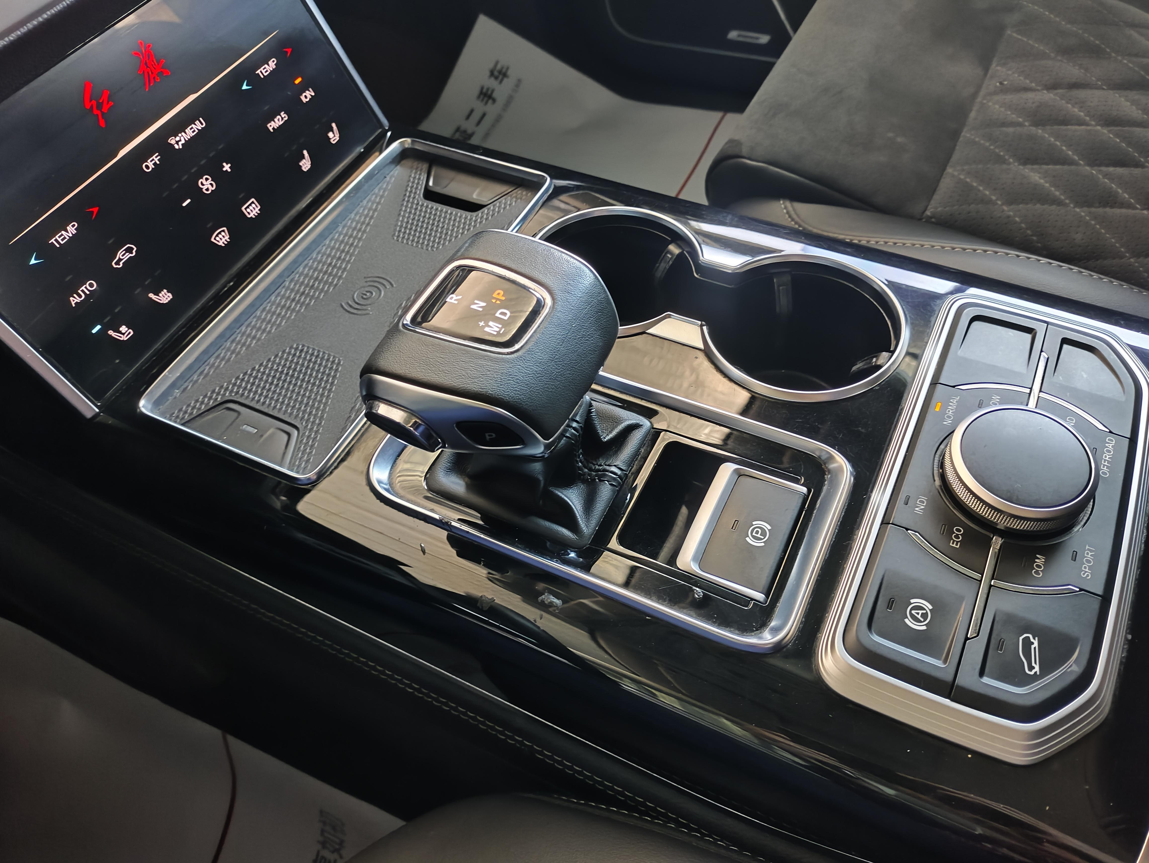 Hongqi HS7 2022 thumb 8