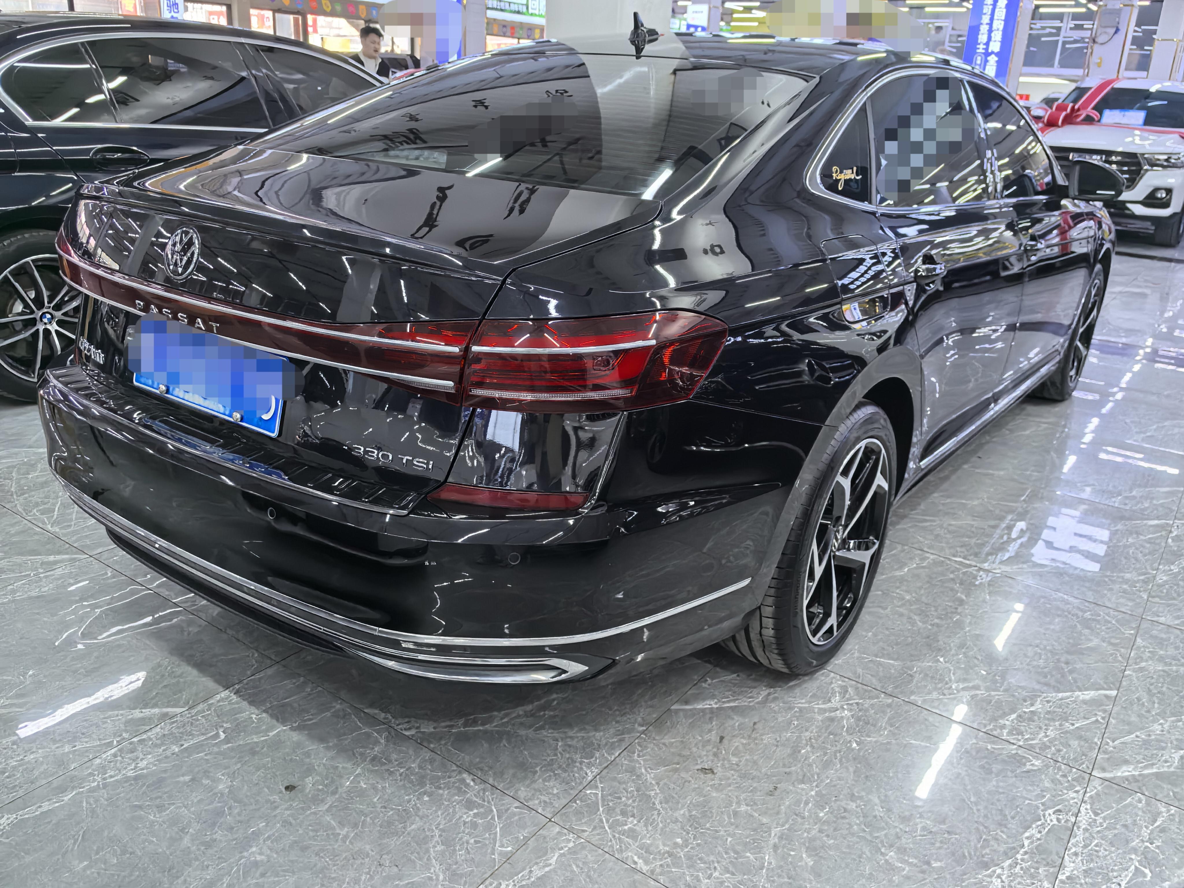 Volkswagen Passat (North America and China) 2023 thumb 4