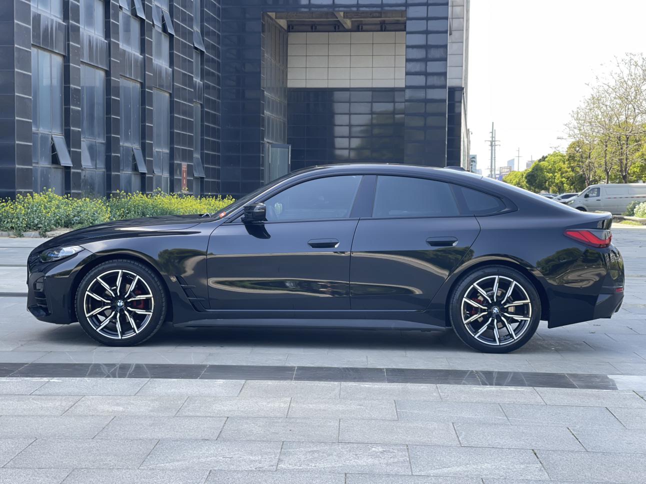 BMW 4 серии 2022 thumb 2