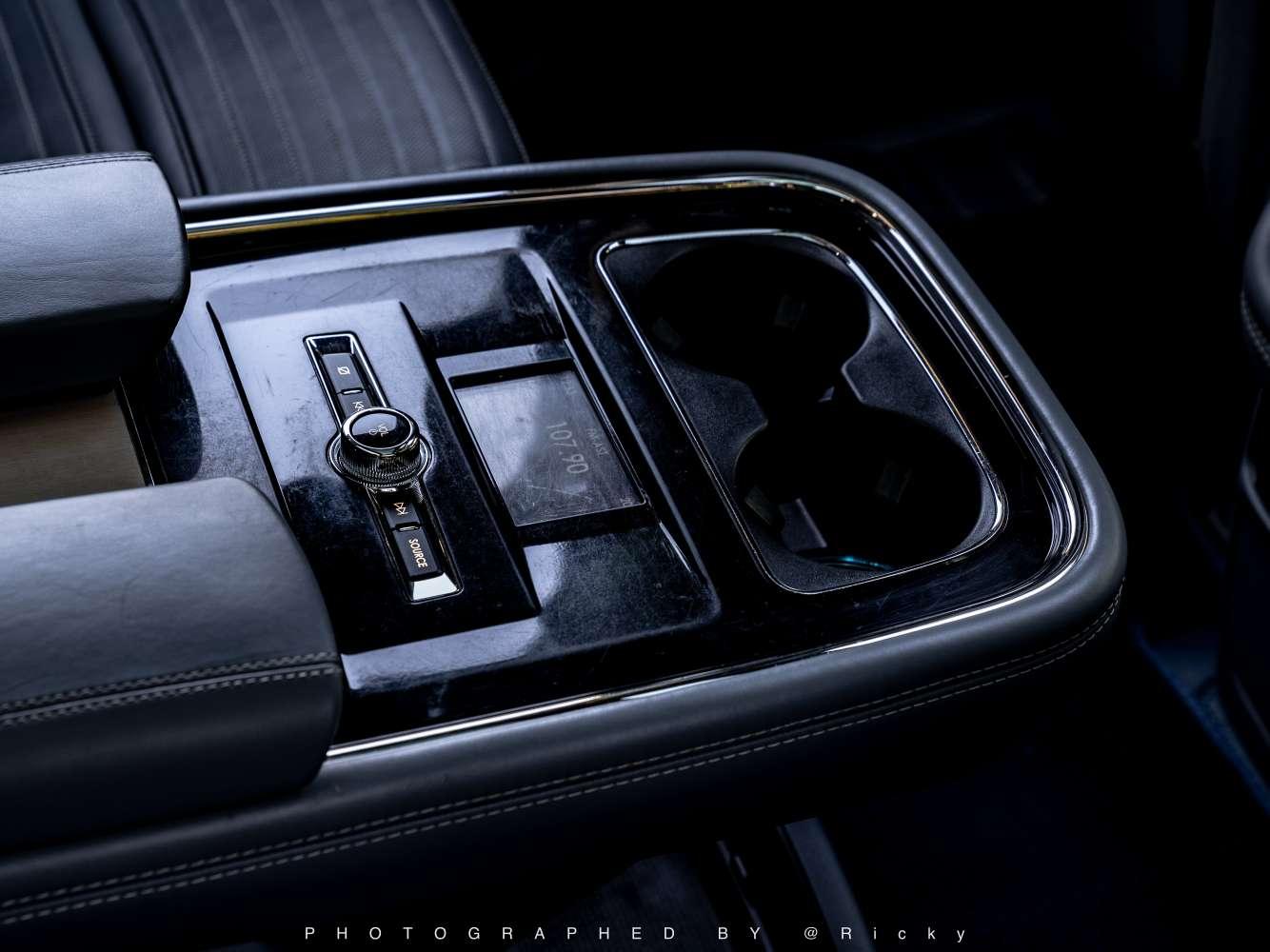 Lincoln Nautilus 2020 thumb 4