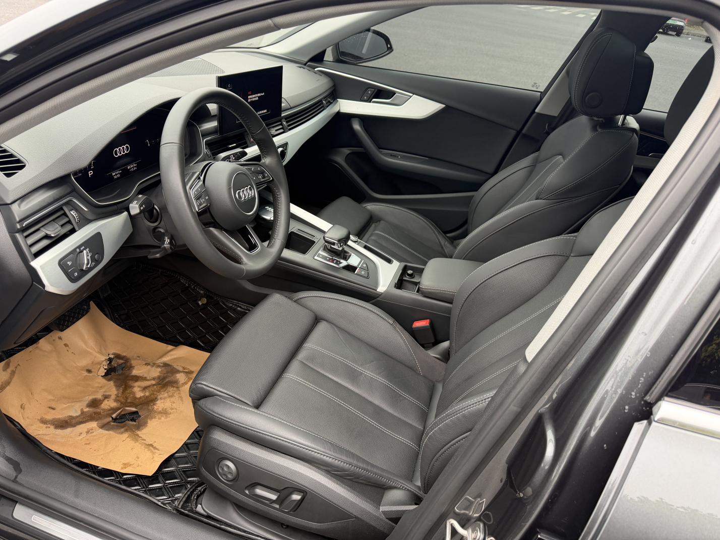 Audi A4 2021 thumb 6