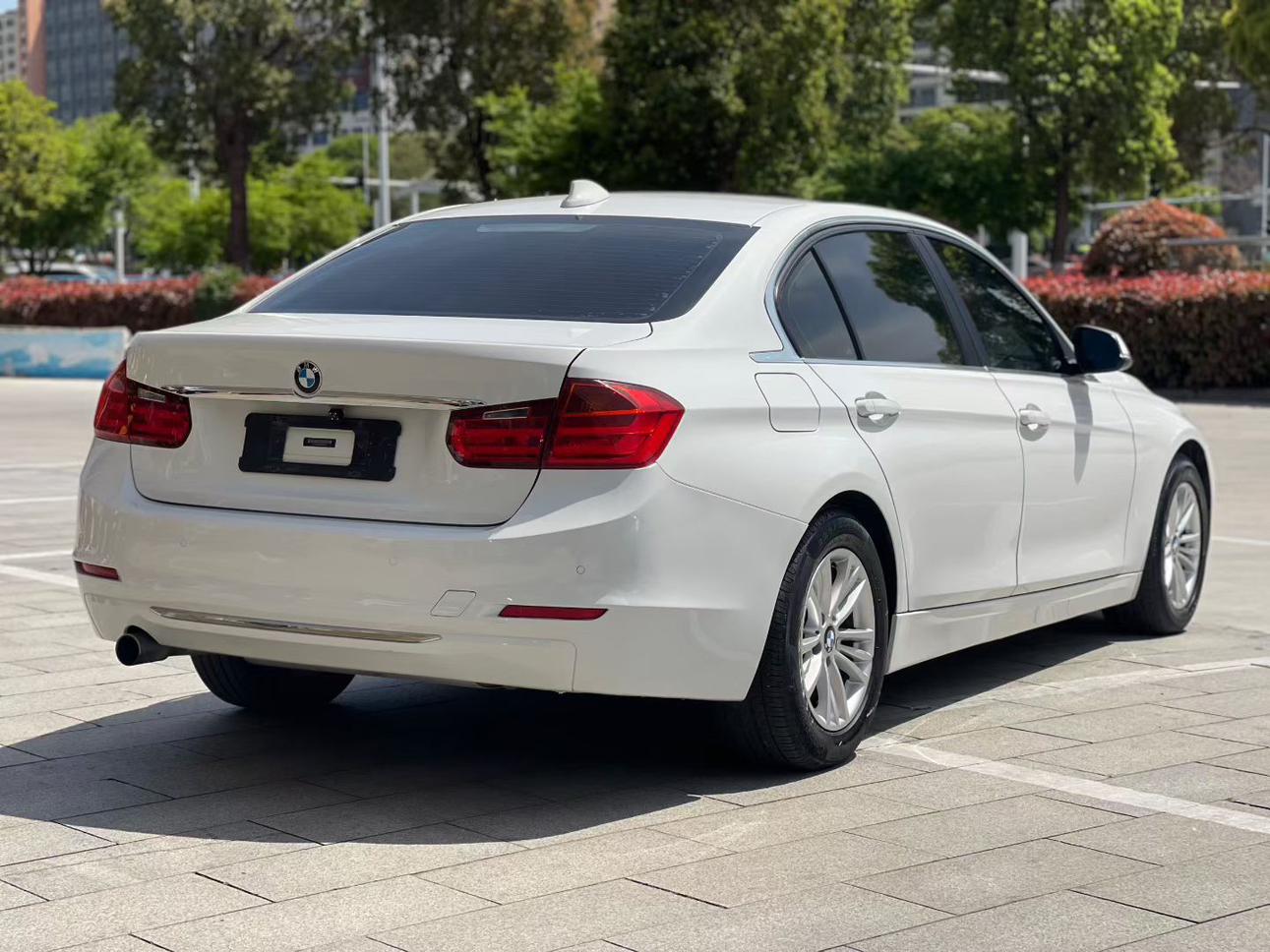 BMW 3 серии 2014 thumb 2