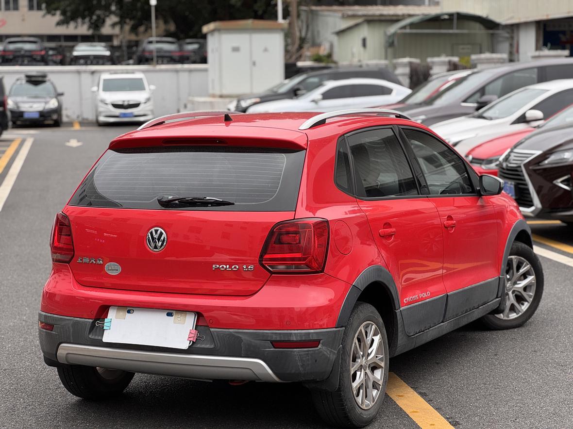 Volkswagen Polo 2014 thumb 3