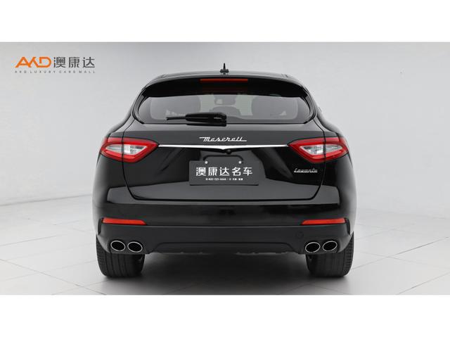 Maserati Levante 2016 thumb 11