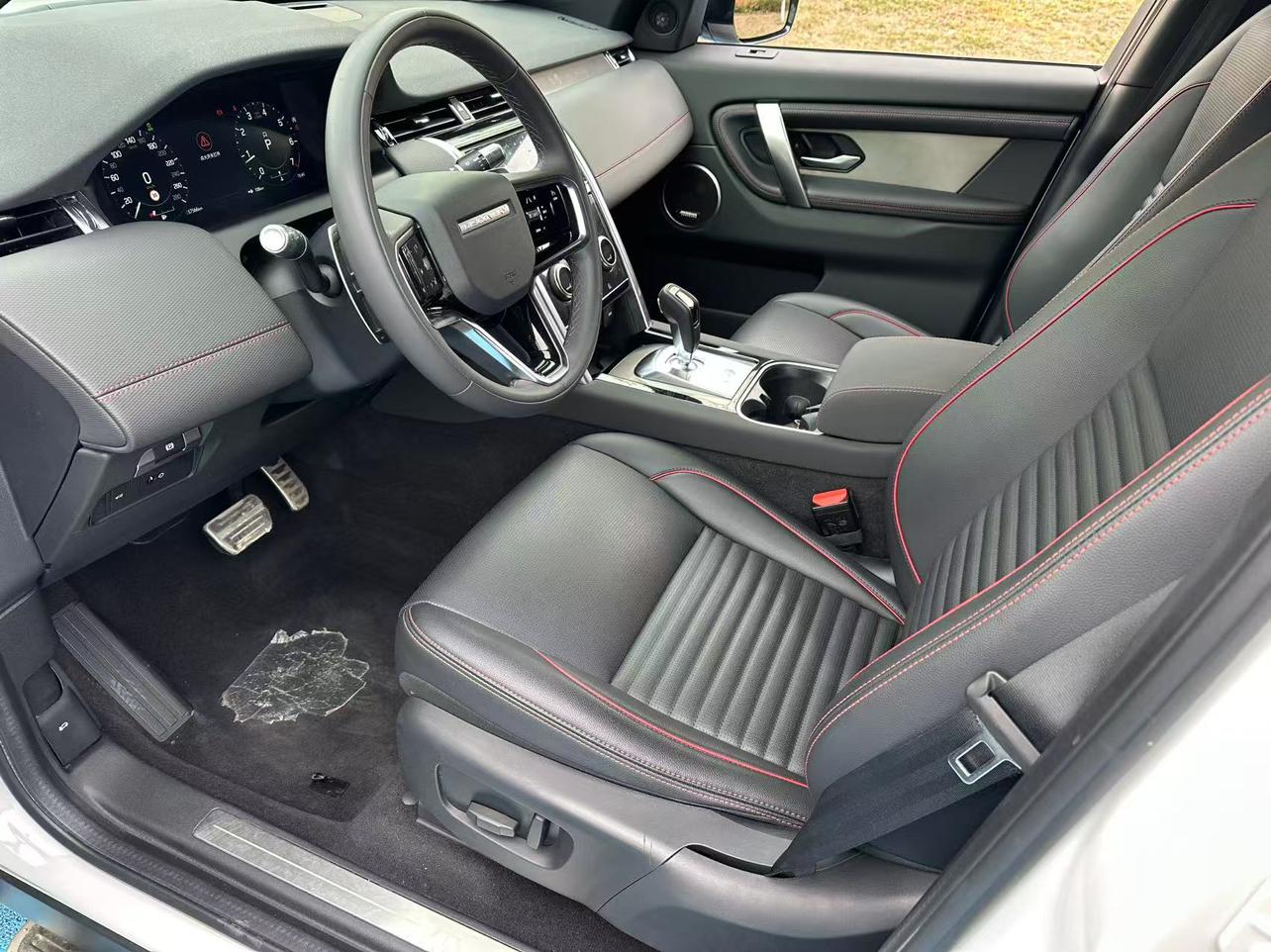 Land Rover Discovery Sport 2022 thumb 7