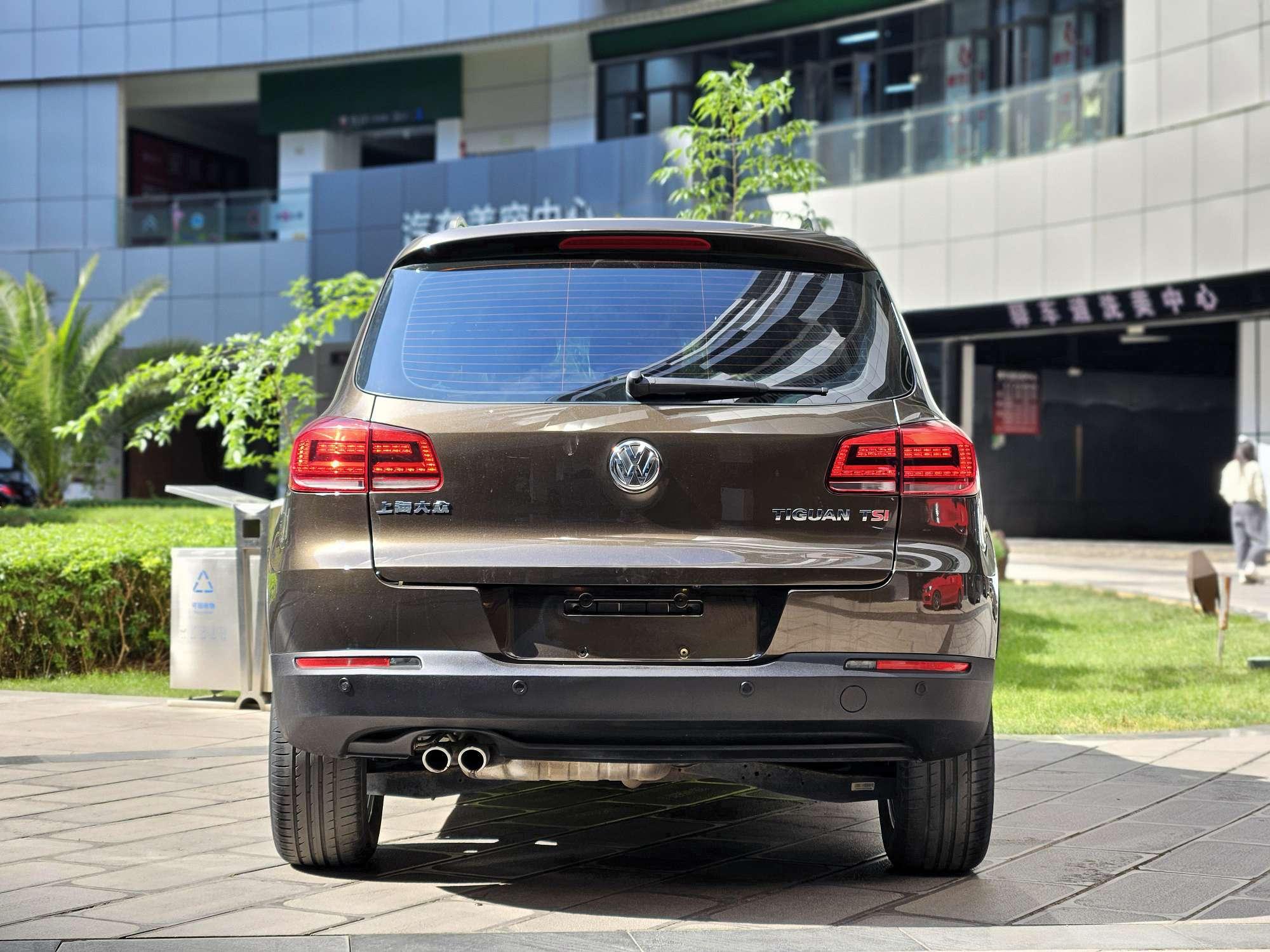 Volkswagen Tiguan 2013 thumb 2