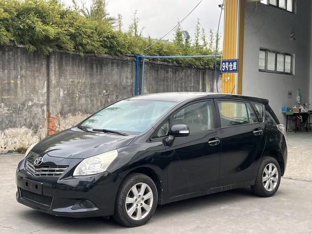 Toyota Izoa 2012 thumb 8