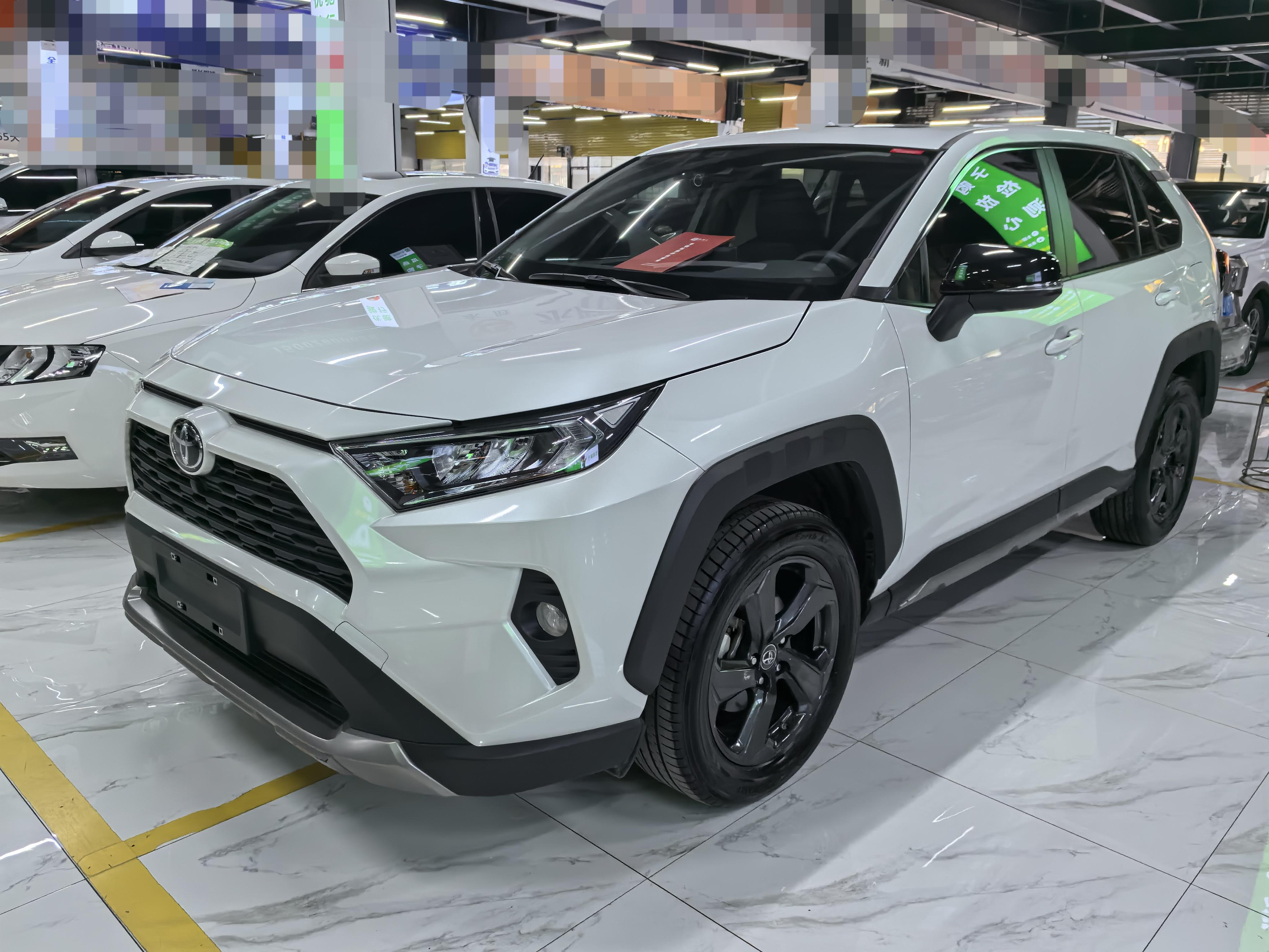 Toyota RAV4 2022 thumb 10