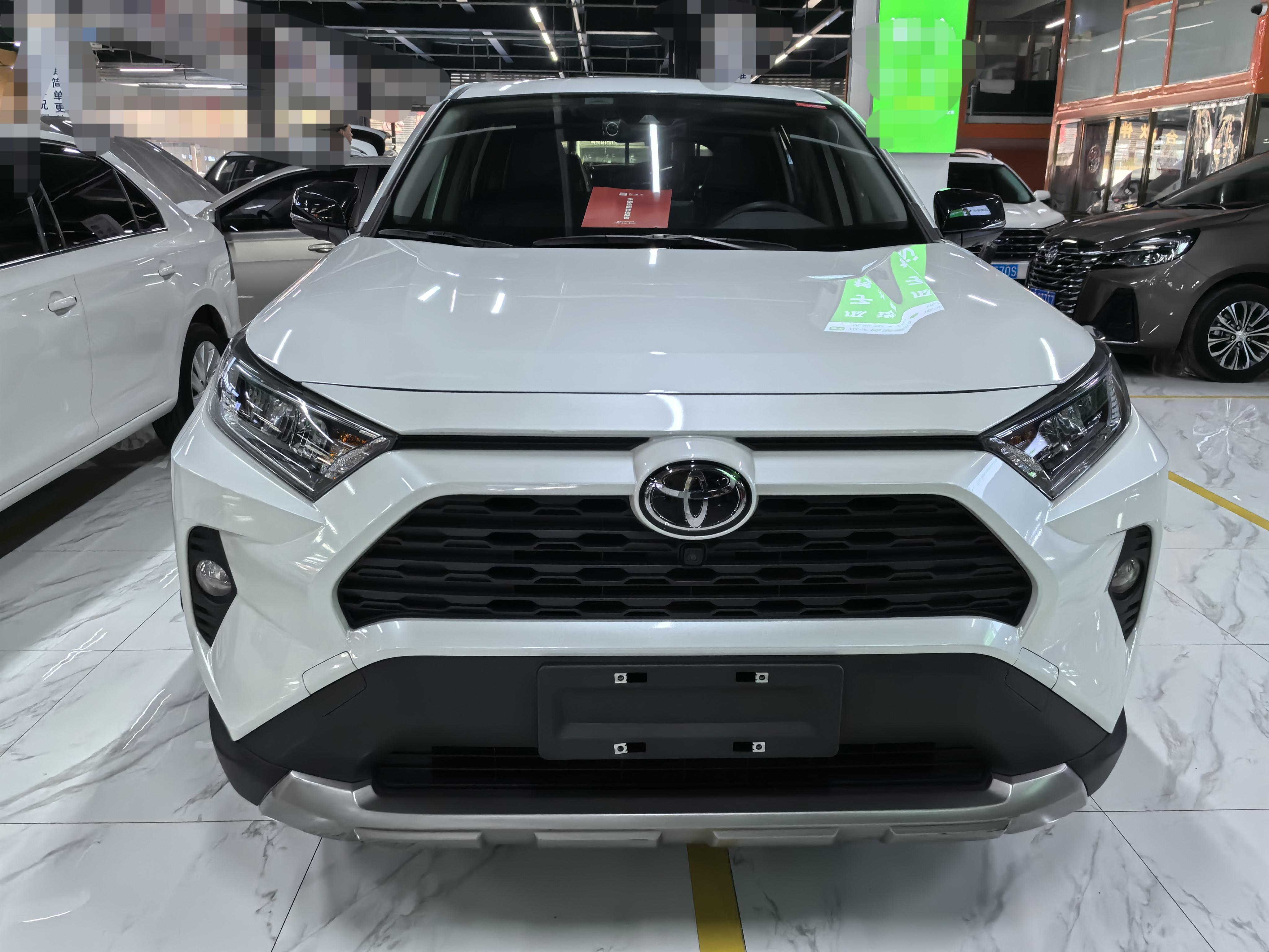 Toyota RAV4 2022 thumb 11