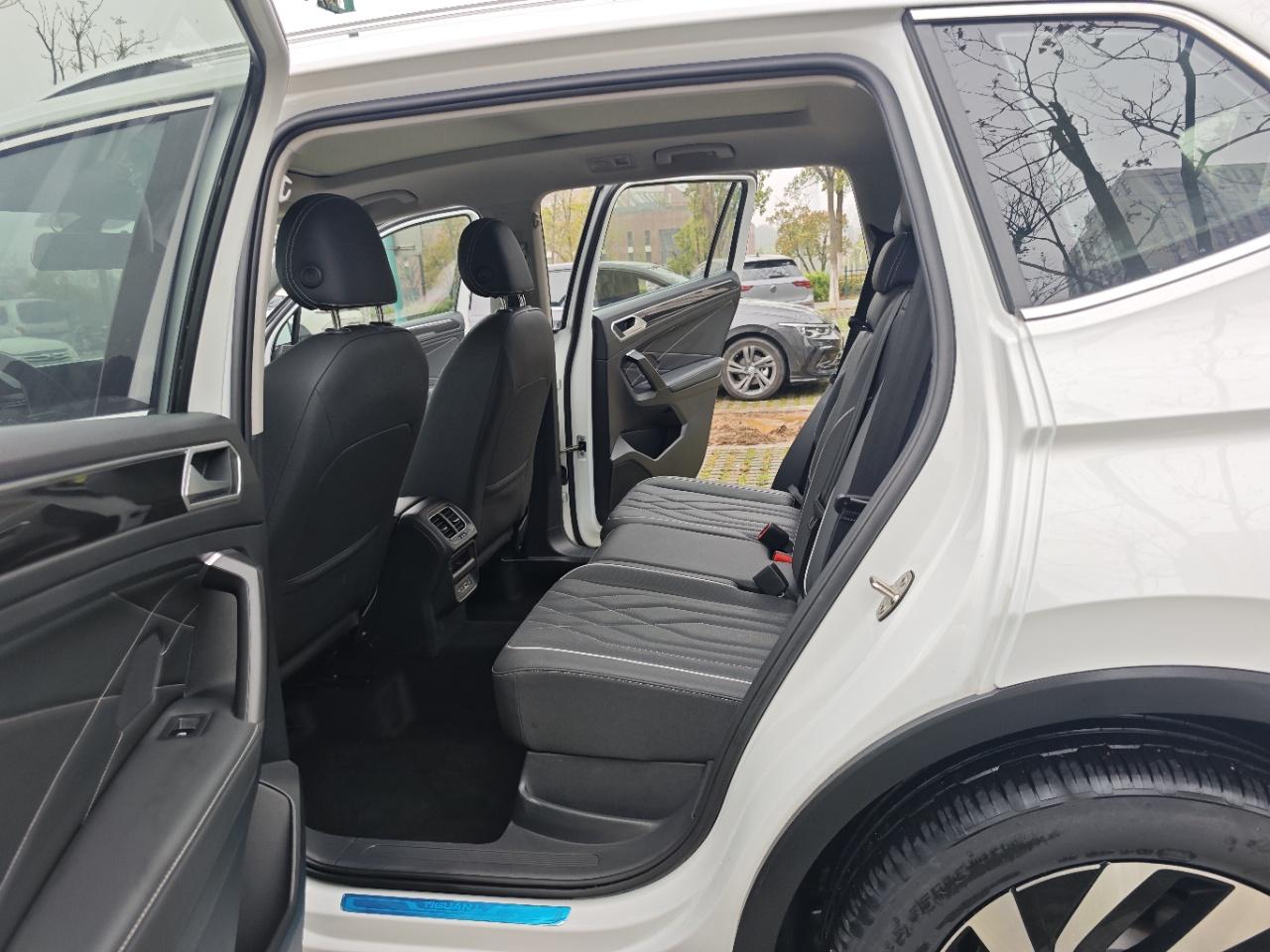 Volkswagen Tiguan 2023 thumb 12