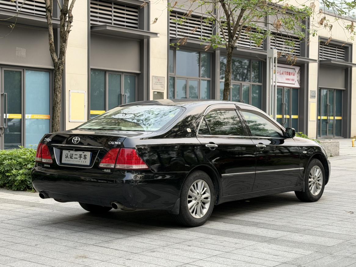 Toyota Crown 2006 thumb 4