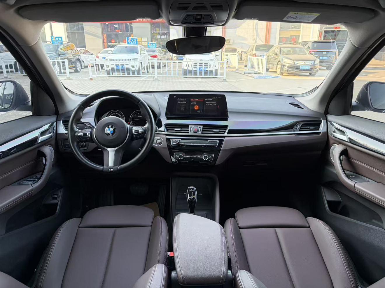 BMW X1 2022 thumb 4