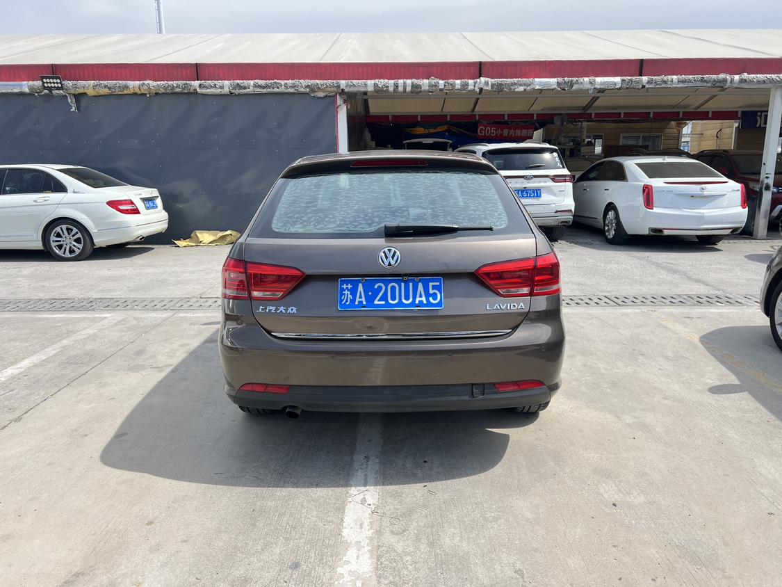 Volkswagen Lavida 2014 thumb 3