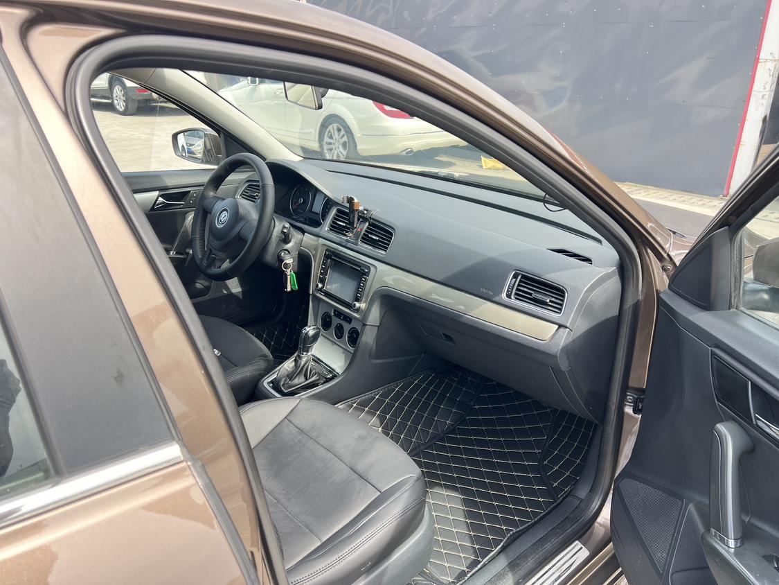 Volkswagen Lavida 2014 thumb 8