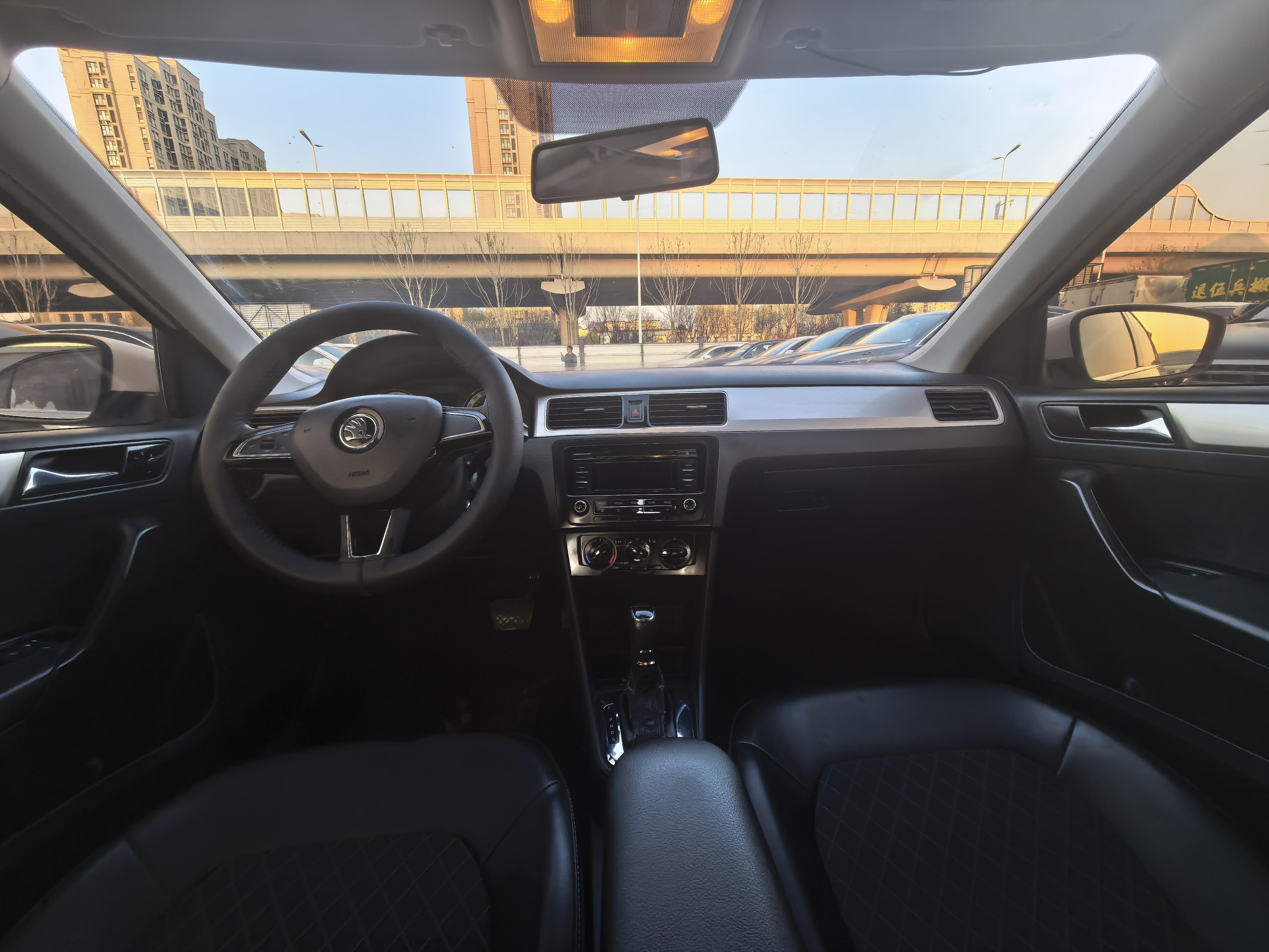 Skoda Xin Rui 2019 thumb 6