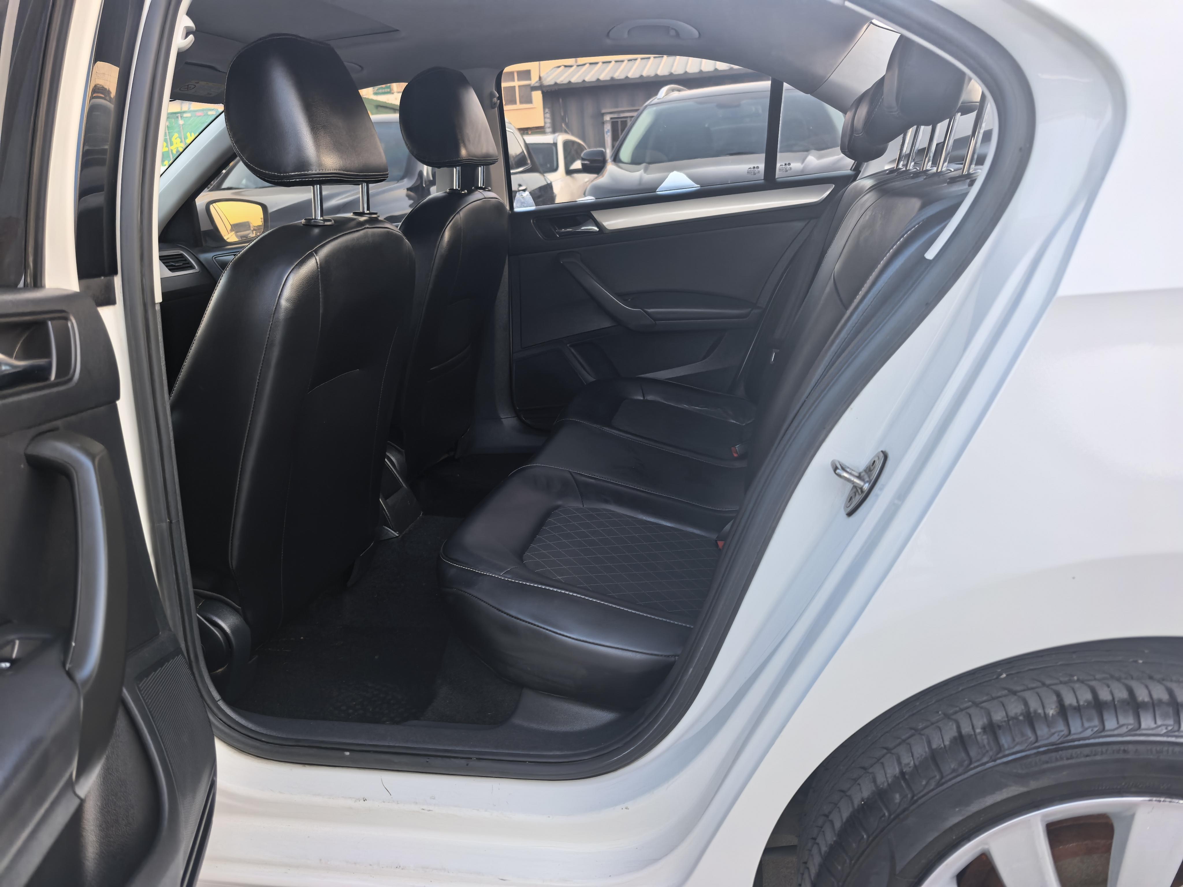 Skoda Xin Rui 2019 thumb 7