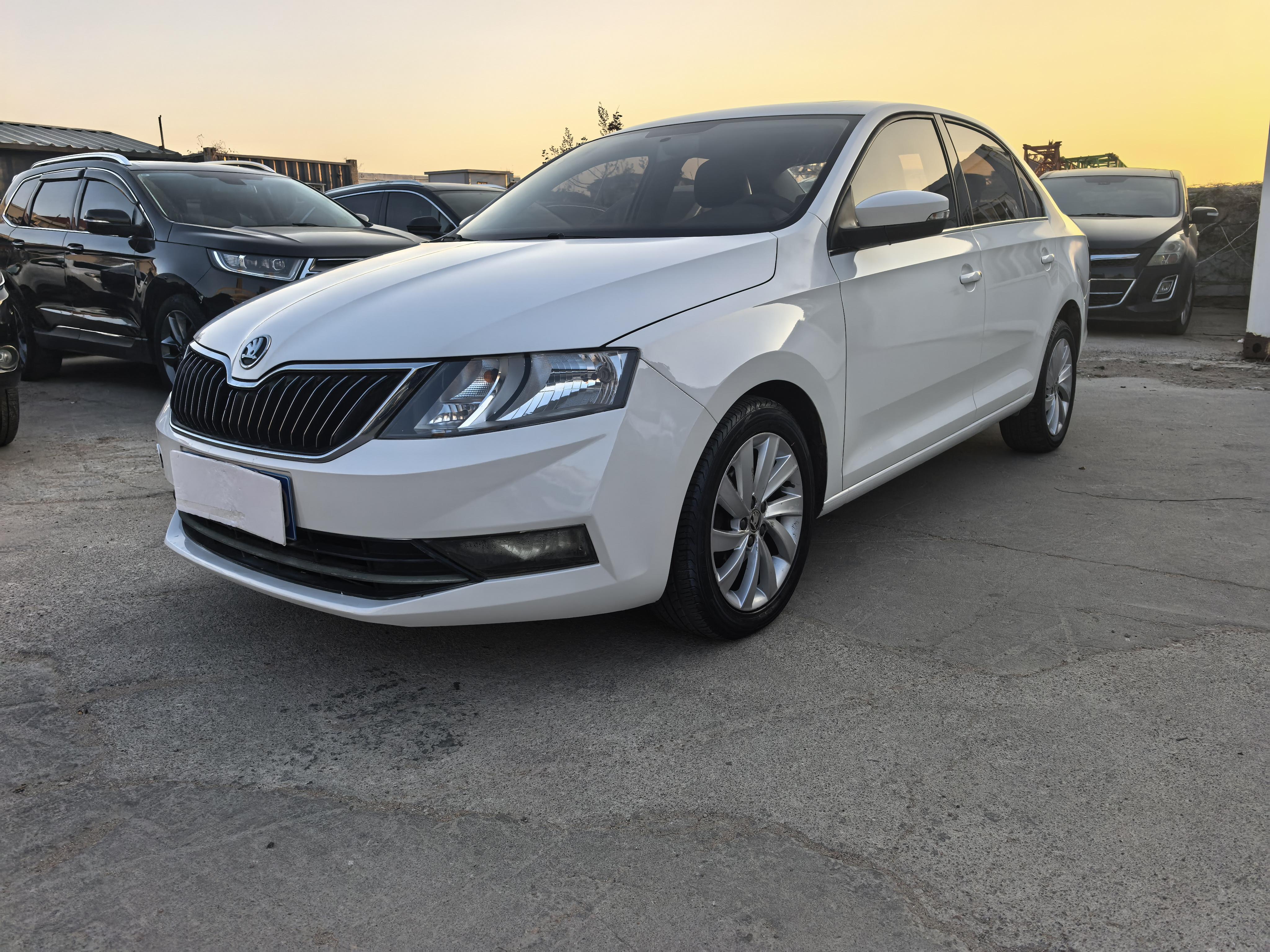 Skoda Xin Rui 2019 thumb 8
