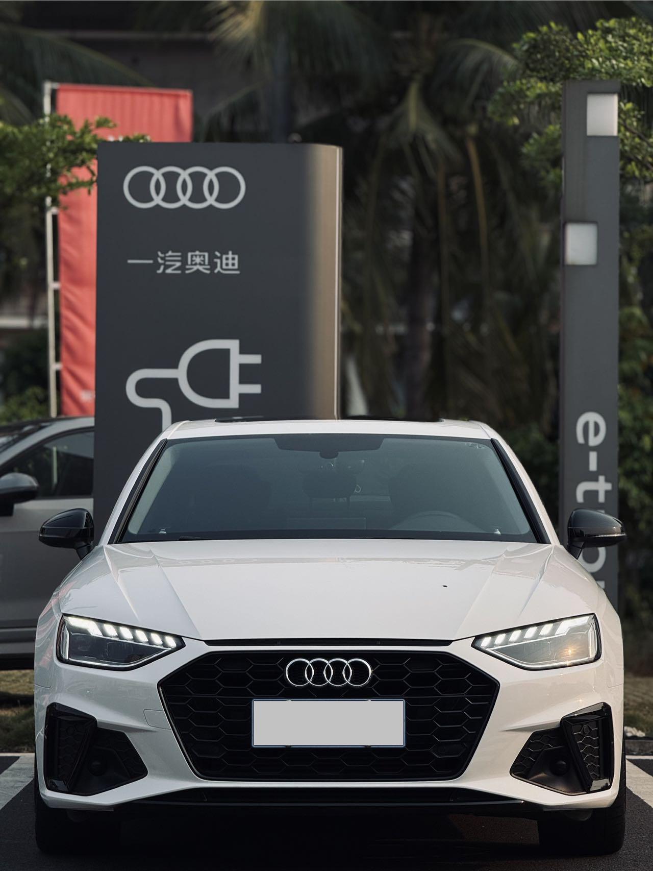 Audi A4 2023 thumb 3