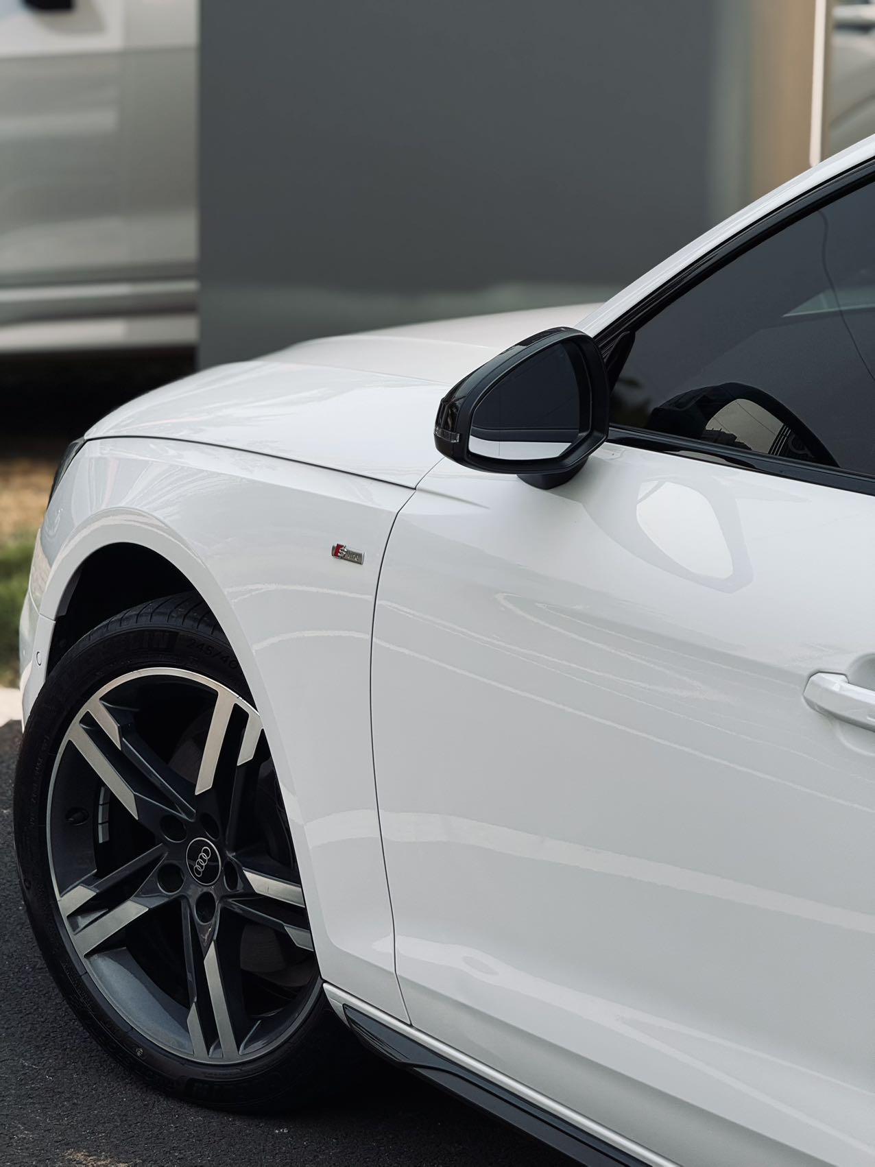 Audi A4 2023 thumb 5