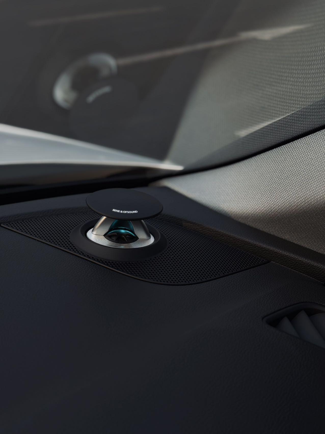 Audi A4 2023 thumb 9