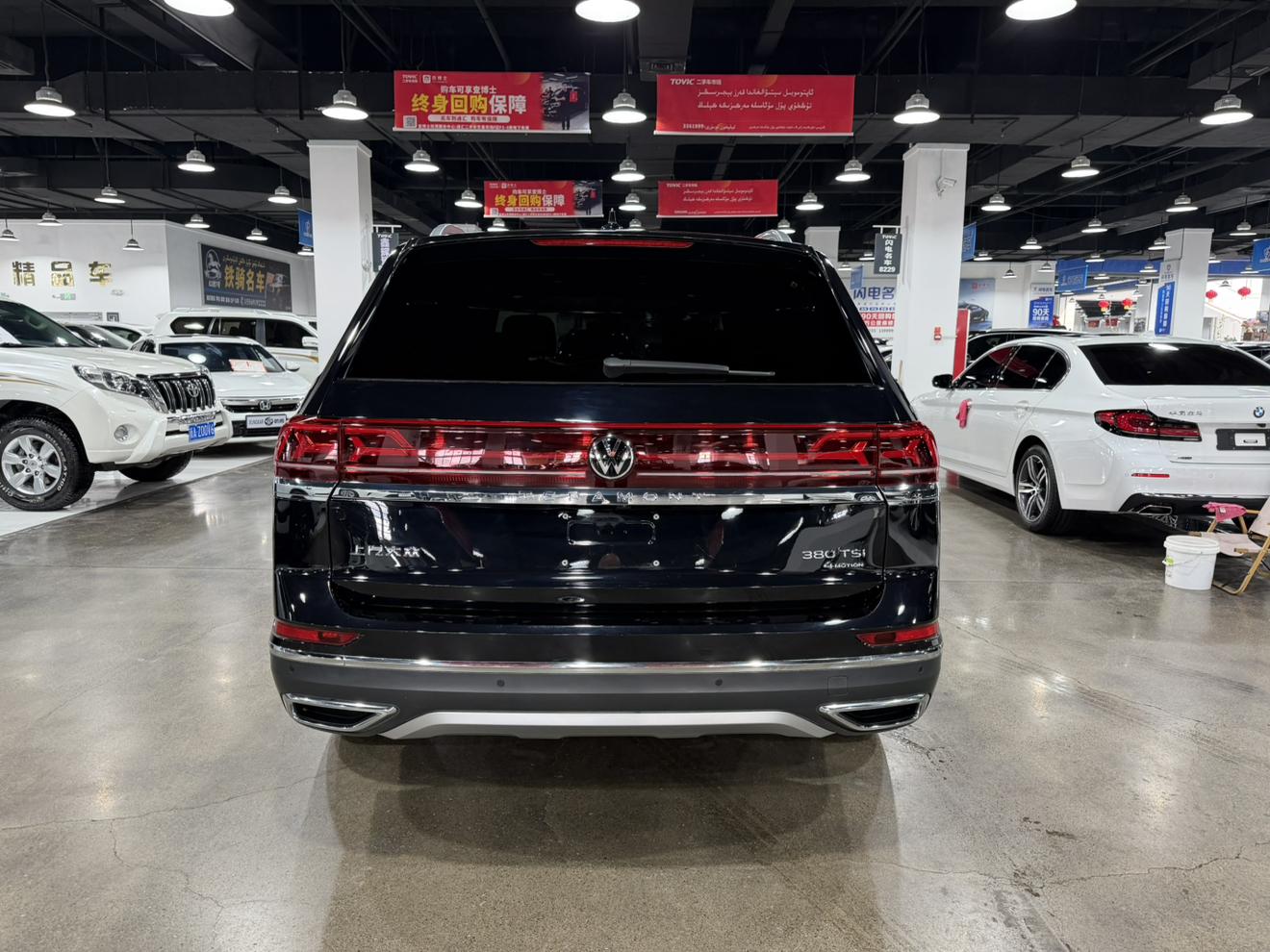 Volkswagen Teramont 2023 thumb 2