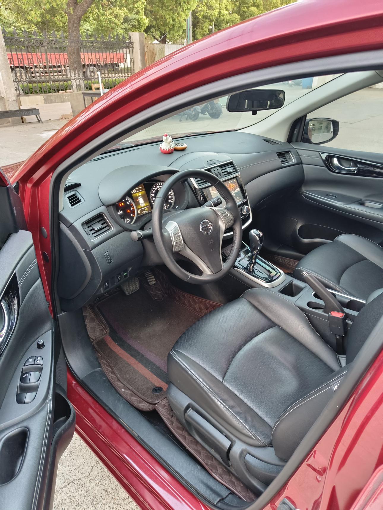 Nissan Tiida 2021 thumb 5