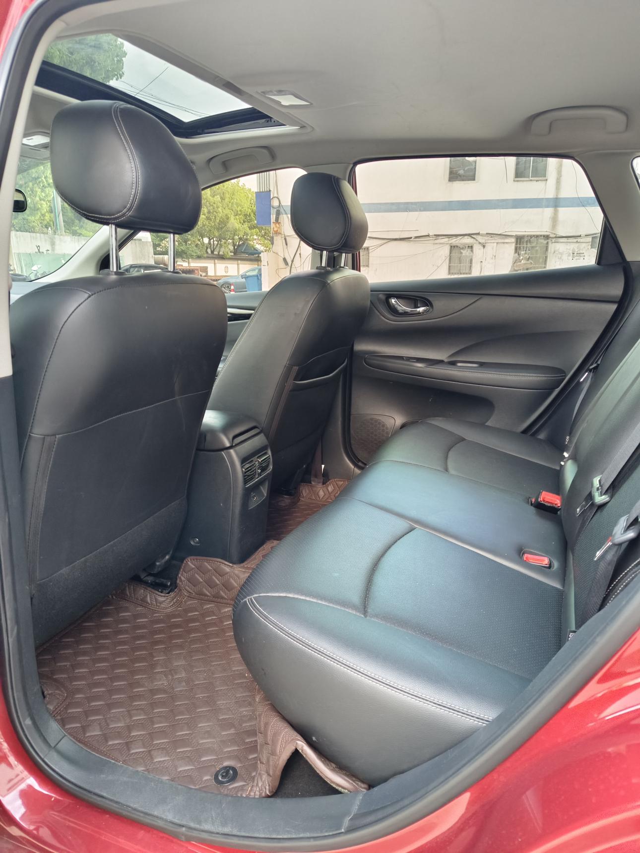 Nissan Tiida 2021 thumb 7