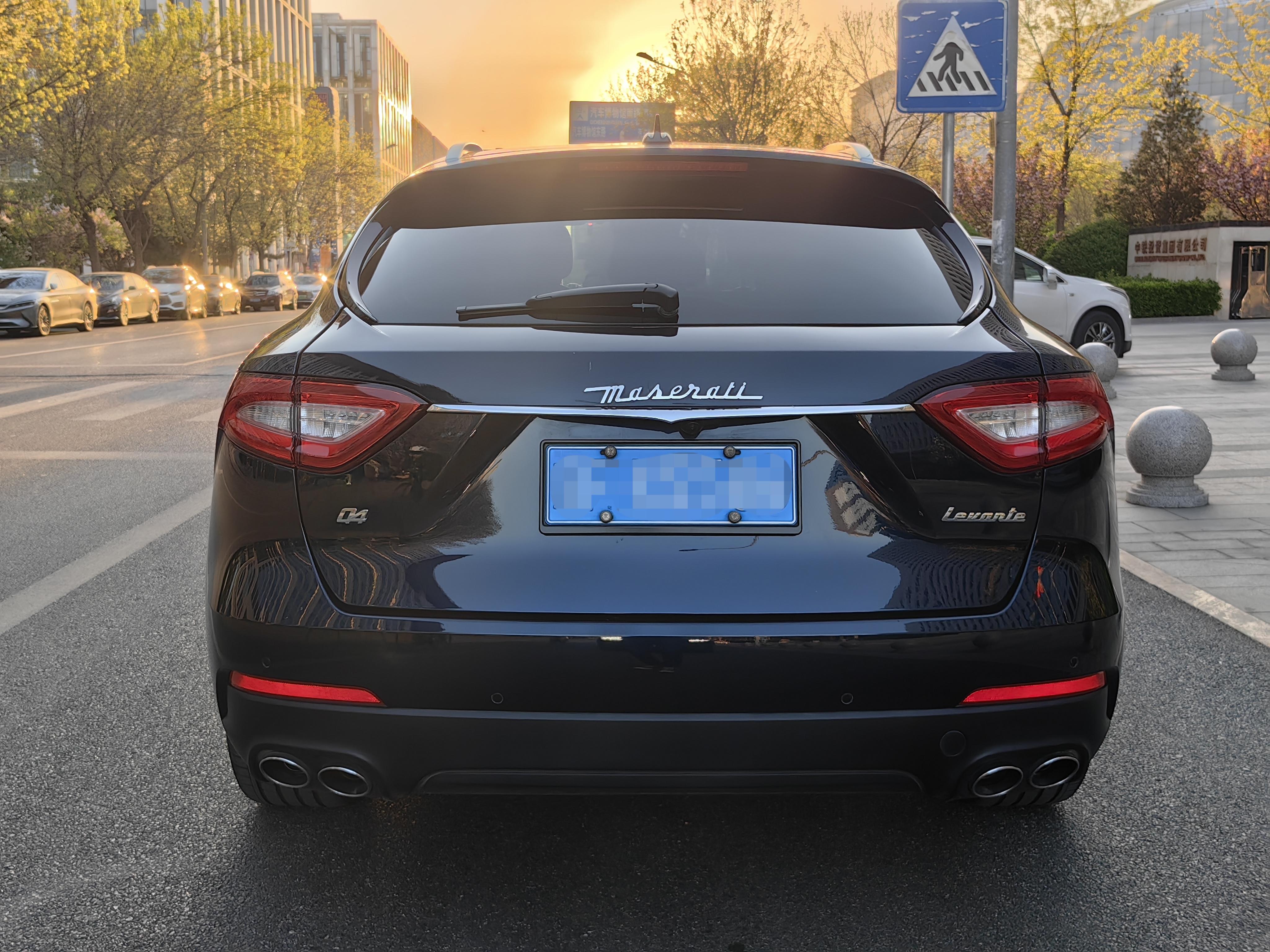 Maserati Levante 2021 thumb 4