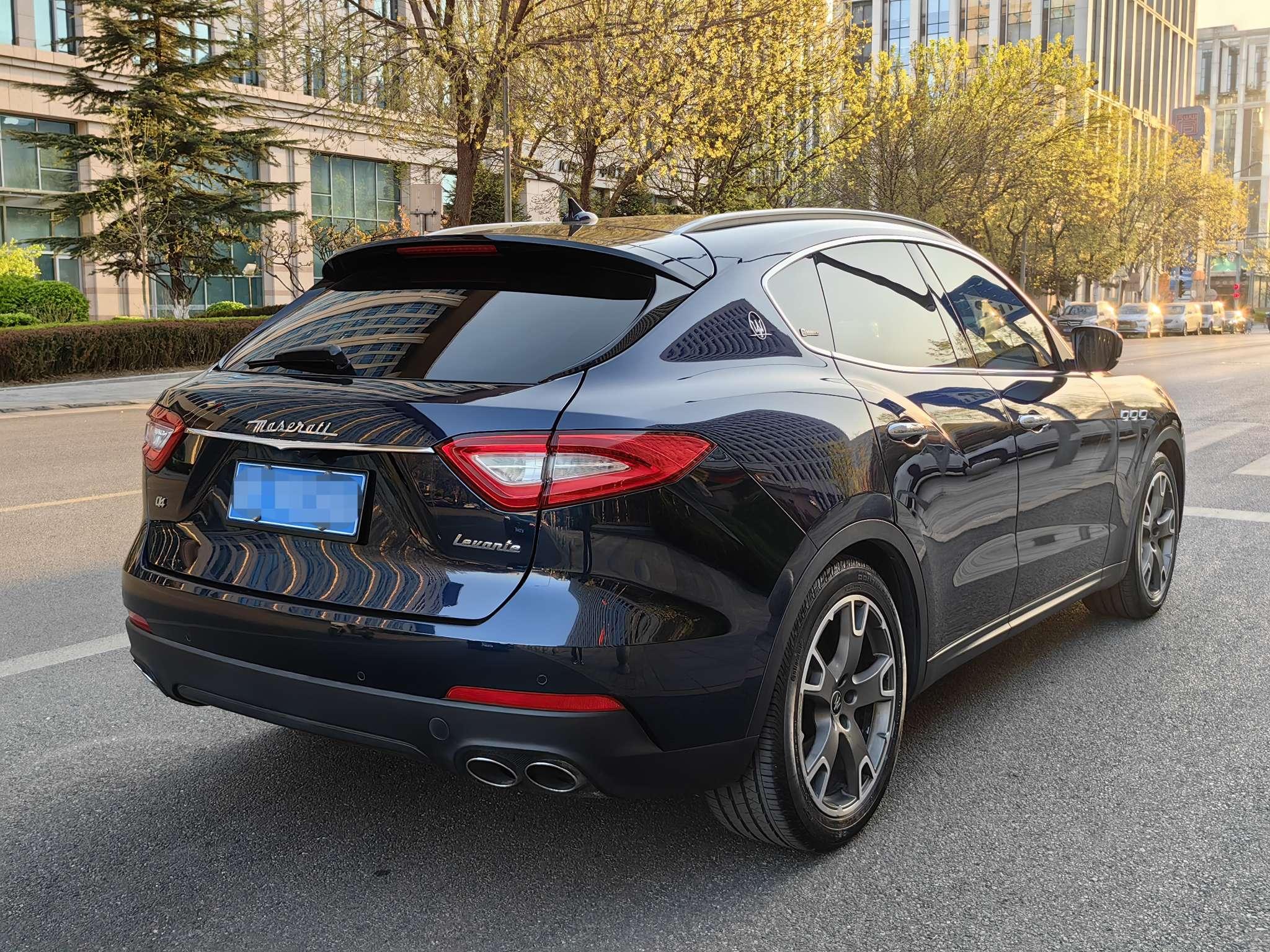 Maserati Levante 2021 thumb 5