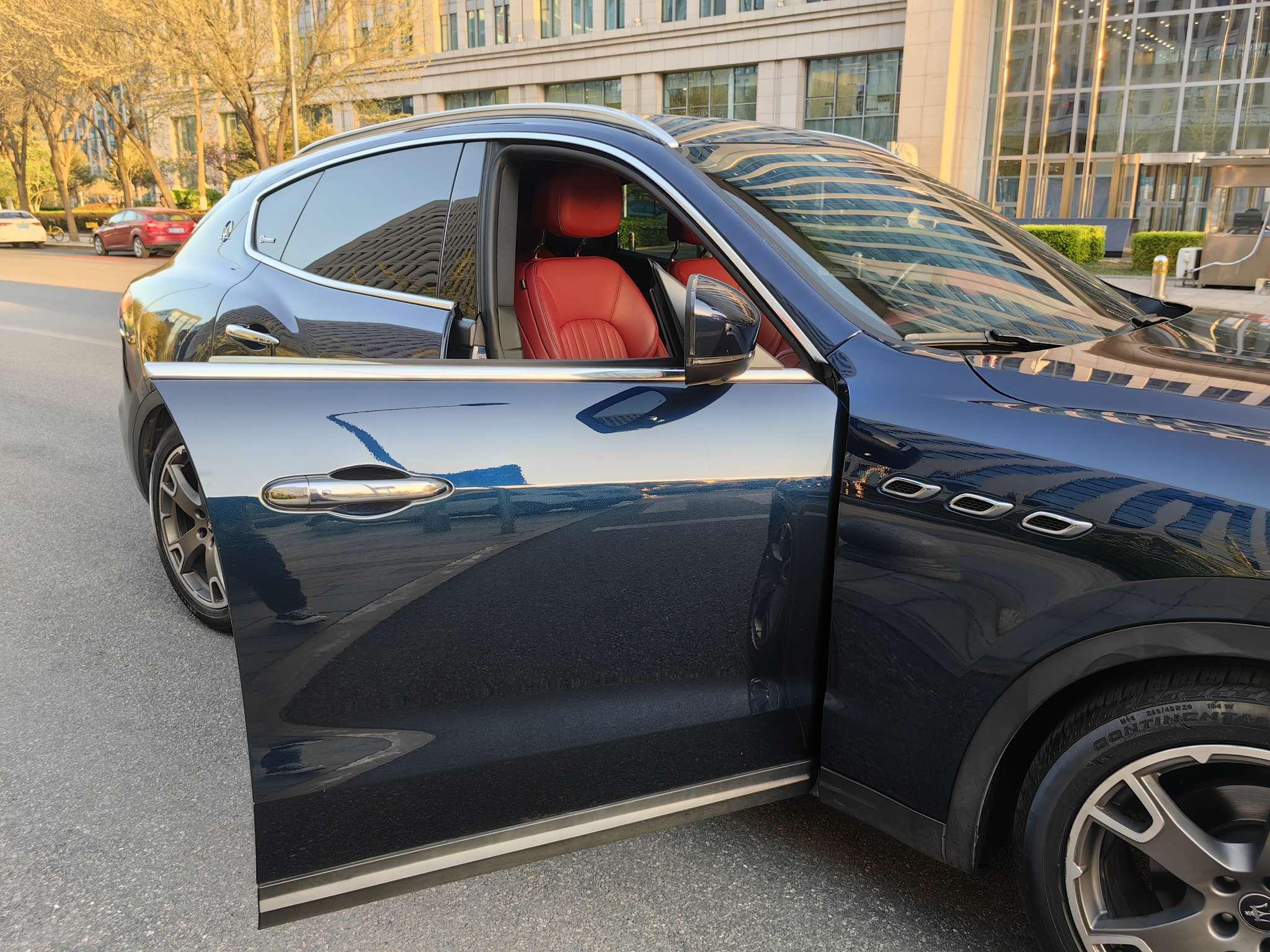 Maserati Levante 2021 thumb 8