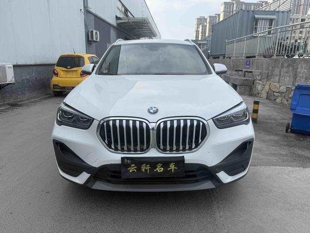 BMW X1 2022 thumb 10