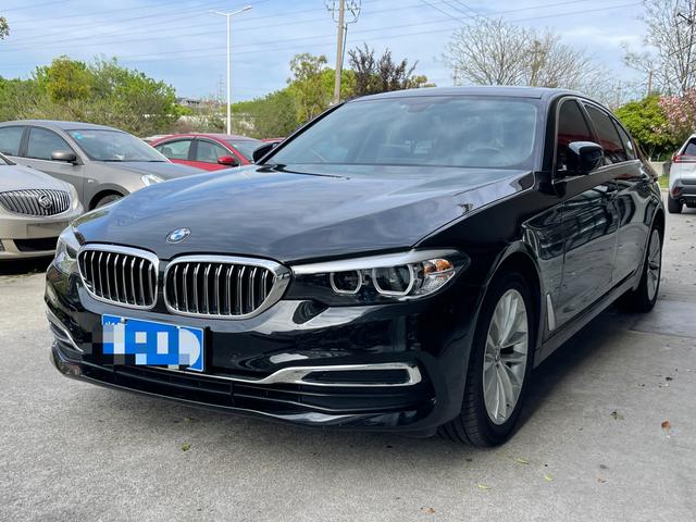 BMW 5 серии 2019 thumb 9
