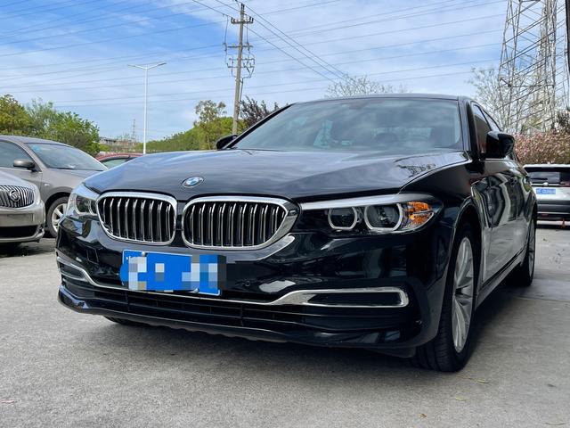 BMW 5 серии 2019 thumb 10