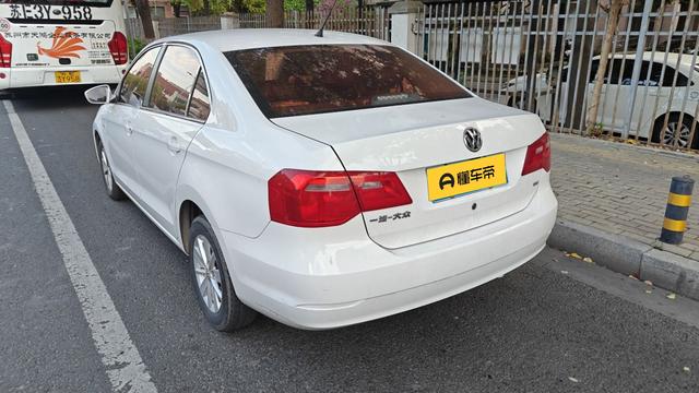 Volkswagen Jetta 2015 thumb 9