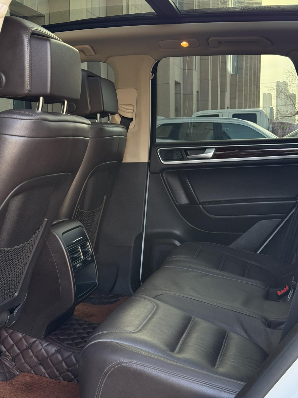 Volkswagen Touareg 2014 thumb 5