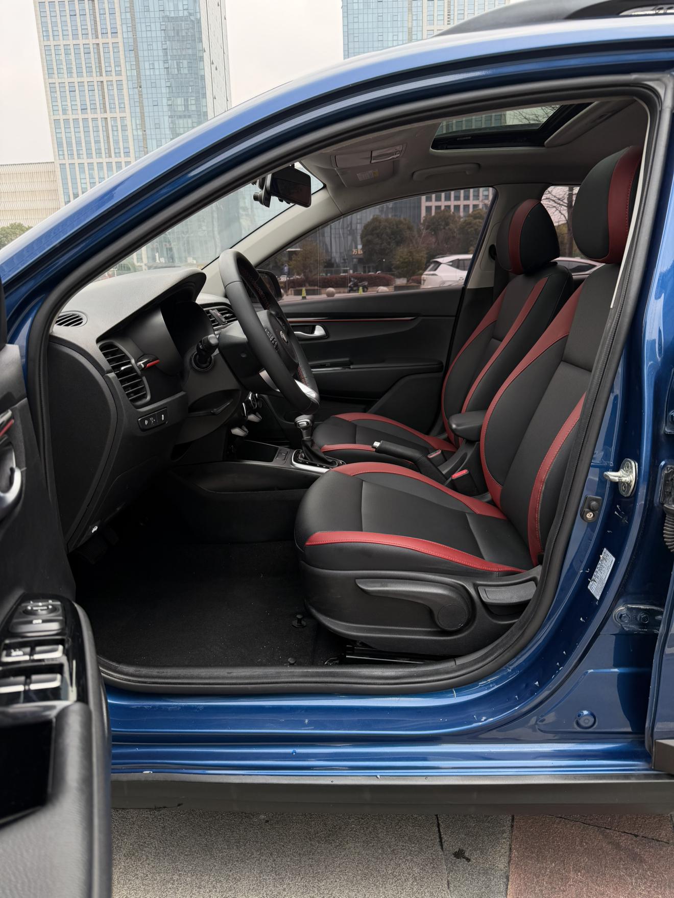 Kia Rio 2019 thumb 8