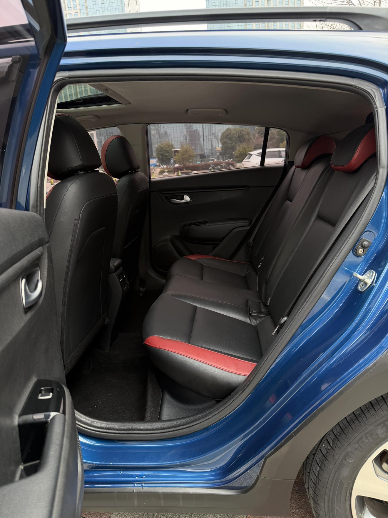 Kia Rio 2019 thumb 10